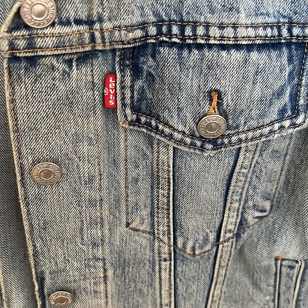 Levi Jean jacket - Picture 2 of 3